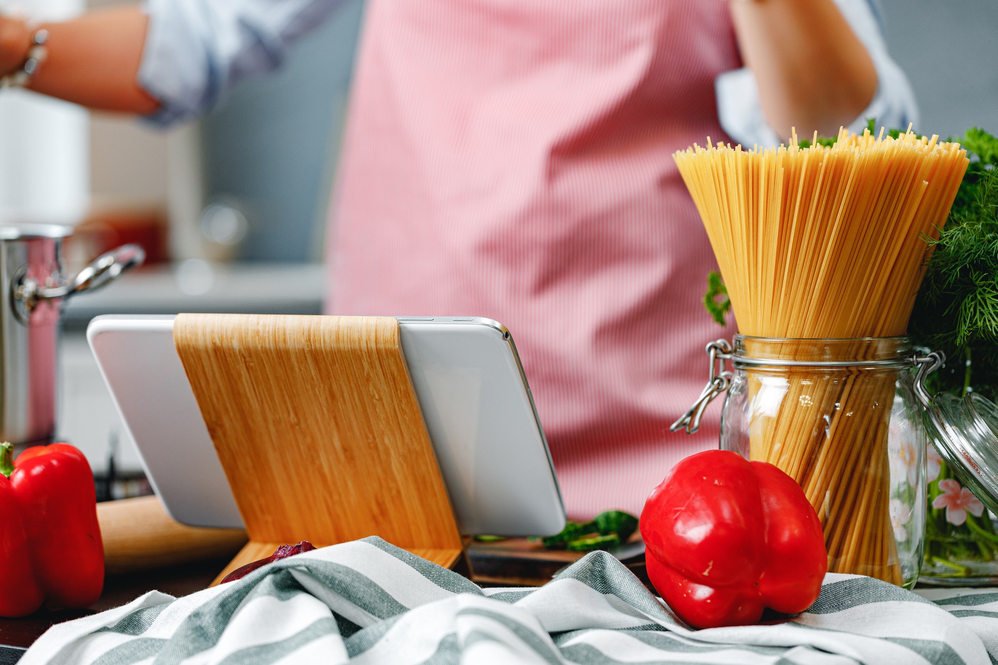 Open kitchen studio with tools